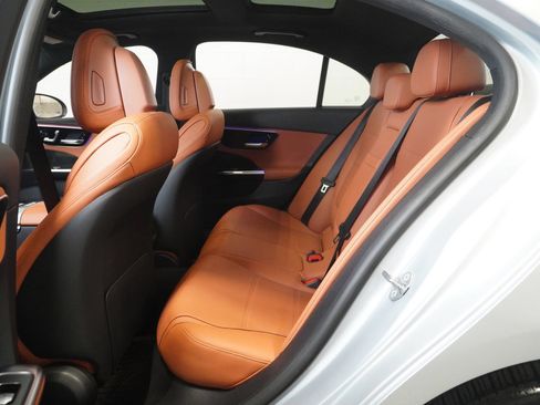 Used 2023 Mercedes-Benz C 300 4MATIC Sedan image 13