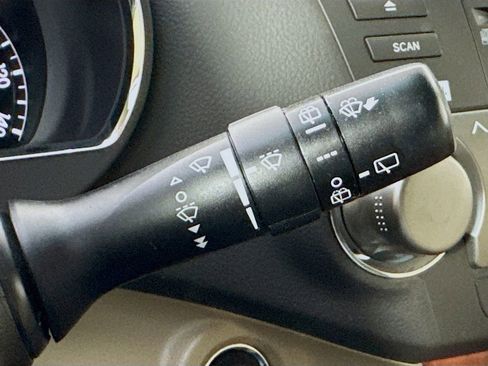 Used 2009 Toyota Highlander Limited image 13