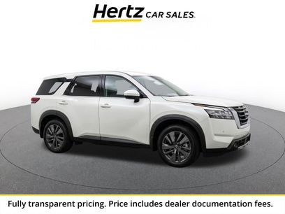 Used 2025 Nissan Pathfinder SV