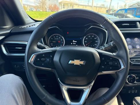 Used 2021 Chevrolet TrailBlazer ACTIV w/ Sun and Liftgate Package image 12