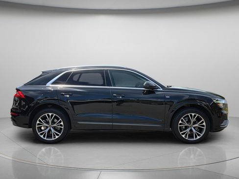 Used 2023 Audi Q8 Premium Plus AWD/4WD image 8