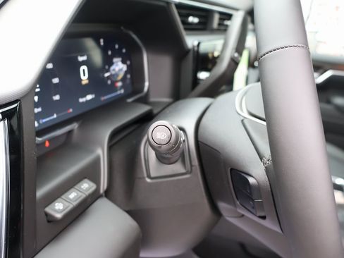 New 2026 GMC Sierra 3500 Denali w/ Denali Reserve Package image 13