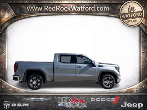 Used 2025 GMC Sierra 1500 SLT AWD/4WD image 3