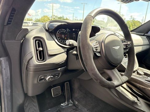 Used 2023 Aston Martin DBX 707 AWD/4WD image 22