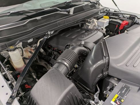 Used 2024 RAM 2500 Tradesman w/ Chrome Appearance Group image 30