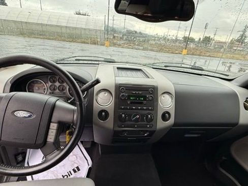 Used 2004 Ford F150 Lariat image 21