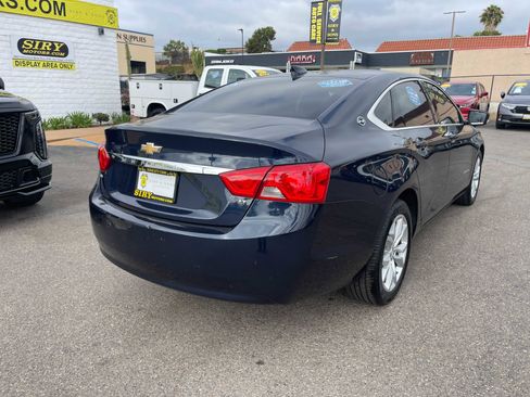 Used 2017 Chevrolet Impala LT image 3