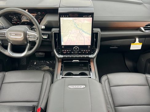 New 2026 GMC Yukon XL Denali w/ Sun & Power Step Package image 10