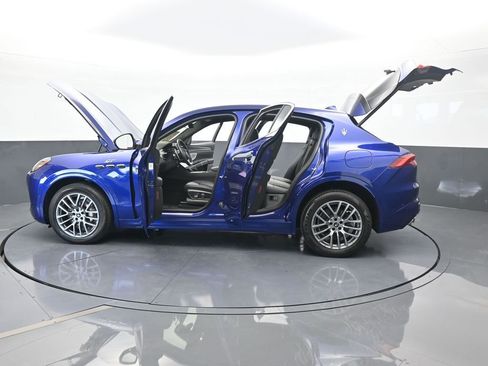 Used 2024 Maserati Grecale GT image 79