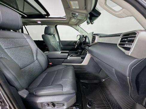 Used 2024 Toyota Sequoia Limited w/ TRD Off-Road Package AWD/4WD image 37