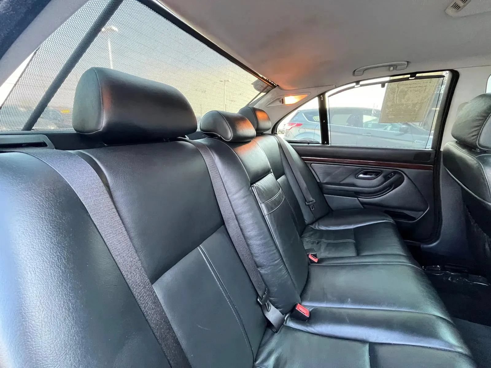 Used 2002 BMW 540i Sedan RWD image 34