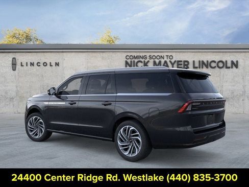 New 2026 Lincoln Navigator L Reserve AWD/4WD image 4
