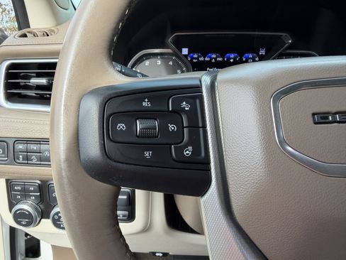 Used 2021 GMC Yukon XL Denali w/ Denali Ultimate Package image 35