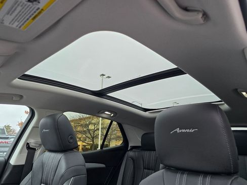 New 2026 Buick Envision Avenir image 25