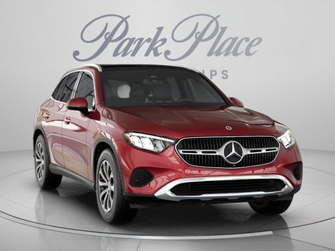 Certified 2026 Mercedes-Benz GLC 300 image 34