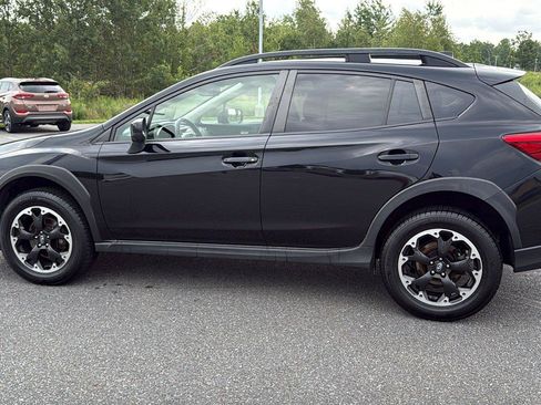 Used 2023 Subaru Crosstrek 2.0i Premium AWD/4WD image 10