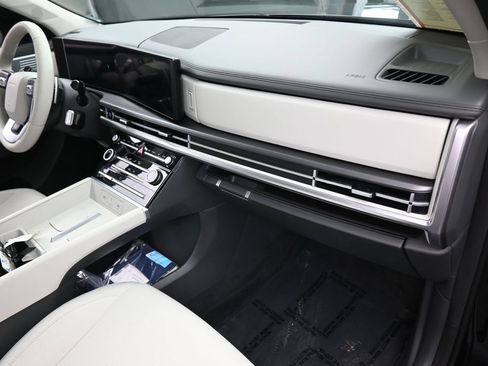 Used 2024 Hyundai Santa Fe SE FWD image 41