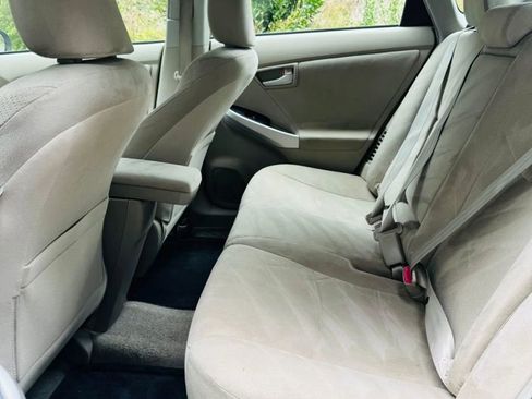 Used 2010 Toyota Prius Two image 10