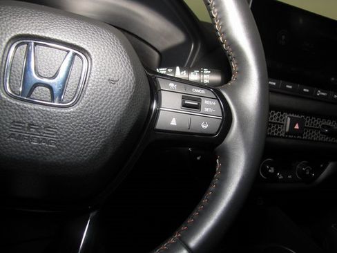 Certified 2024 Honda HR-V Sport image 6