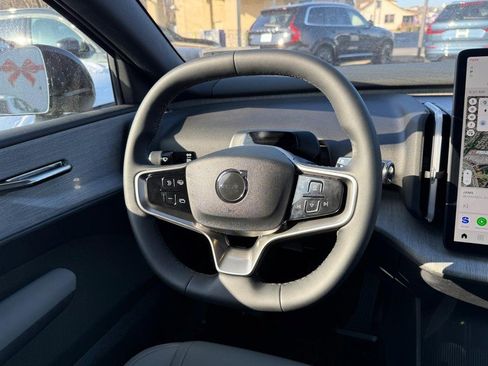 New 2026 Volvo EX30 Cross Country Ultra image 7