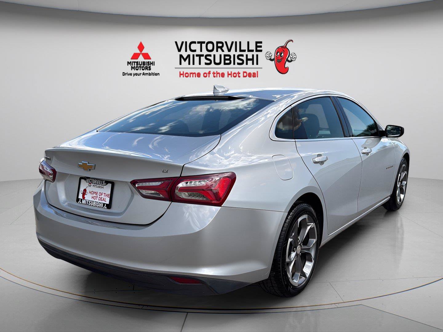 Used 2022 Chevrolet Malibu LT FWD image 6