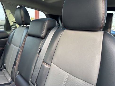 Certified 2020 Nissan Pathfinder SL image 15