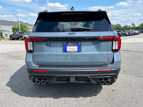 Certified 2025 Ford Explorer ST AWD/4WD image 15