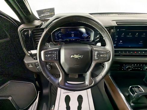 Used 2024 Chevrolet Silverado 1500 High Country w/ Midnight Edition image 11