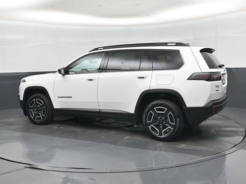 New 2026 Jeep Cherokee Limited AWD/4WD image 36
