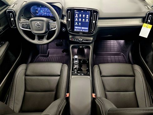 New 2026 Volvo XC40 B5 Plus w/ Climate Package image 15