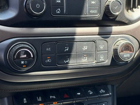 Used 2021 GMC Canyon AT4 w/ Driver Alert Package AWD/4WD image 21