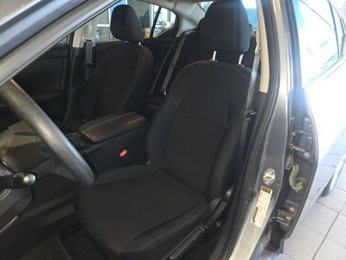 Used 2024 Nissan Sentra S image 11