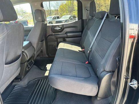 Used 2022 Chevrolet Silverado 1500 Custom AWD/4WD image 13