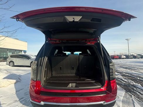 New 2026 Chevrolet Tahoe LT w/ Comfort Package AWD/4WD image 7