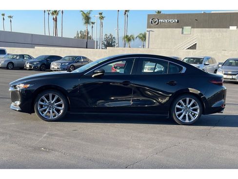 Certified 2022 MAZDA MAZDA3 s image 3