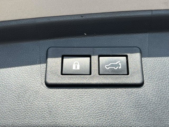 Used 2022 Subaru Outback Limited AWD/4WD image 22