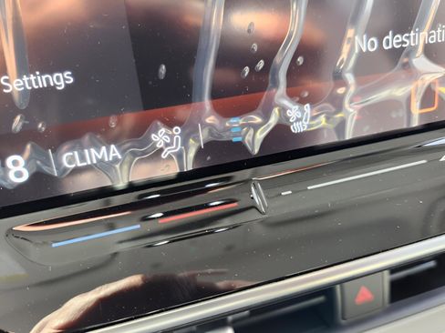 New 2025 Volkswagen ID. Buzz Pro S Plus image 24