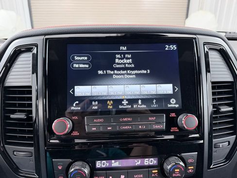 Used 2022 Nissan Titan PRO-4X w/ Off Road Protection Package image 17