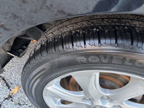 Used 2011 MAZDA MAZDA3 i Touring image 30