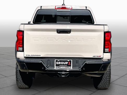 Used 2026 Chevrolet Colorado ZR2 w/ Off-Road Front Bumper Package AWD/4WD image 5