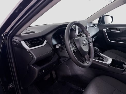 Used 2023 Toyota RAV4 XLE w/ Convenience Package FWD image 23