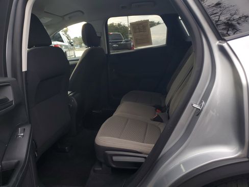 Used 2022 Ford Escape SE w/ SE Sport Appearance Package image 23