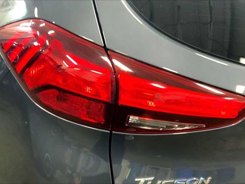 Used 2019 Hyundai Tucson Value image 27