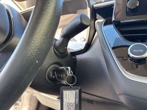 Used 2024 Toyota Corolla LE image 17