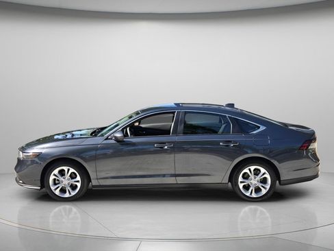 Certified 2025 Honda Accord LX image 4