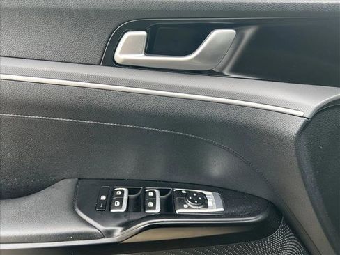 Used 2021 Kia K5 GT-Line w/ GT-Line FWD Premium Package image 11