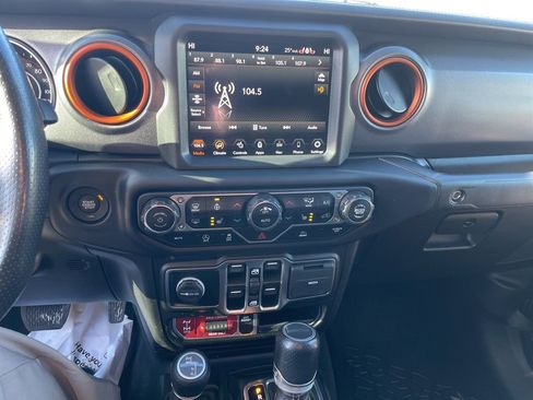 Used 2022 Jeep Gladiator Mojave w/ LED Lighting Group image 13