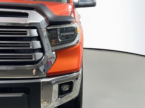 Used 2018 Toyota Tundra Limited w/ Limited Premium Package image 12