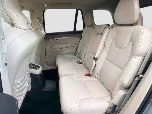 New 2026 Volvo XC90 T8 Ultra w/ Protection Package Premier AWD/4WD image 26