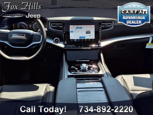 New 2025 Jeep Wagoneer Series II image 13